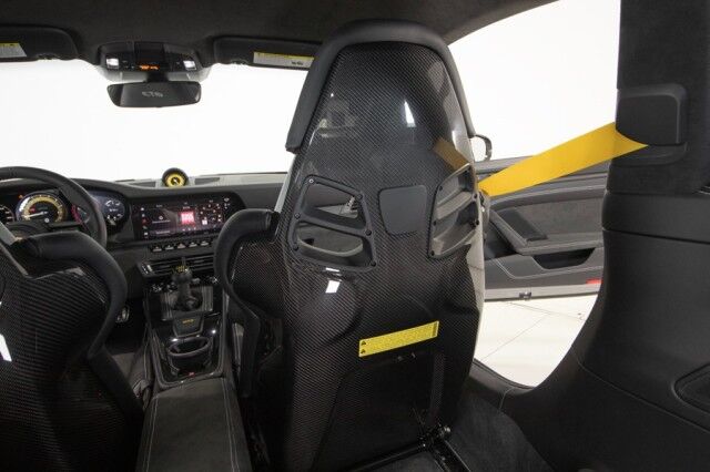 2022 Porsche 911 GT3 *MANUAL TRANSMISSION* *PCCBs* *BUCKET SEATS* *FRONT LIFT* *$50,000 IN OPTIONS* *ONLY 2400 MILES* San Diego CA