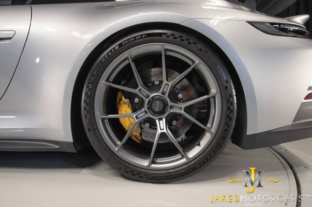 2022 Porsche 911 GT3 *MANUAL TRANSMISSION* *PCCBs* *BUCKET SEATS* *FRONT LIFT* *$50,000 IN OPTIONS* *ONLY 2400 MILES* San Diego CA