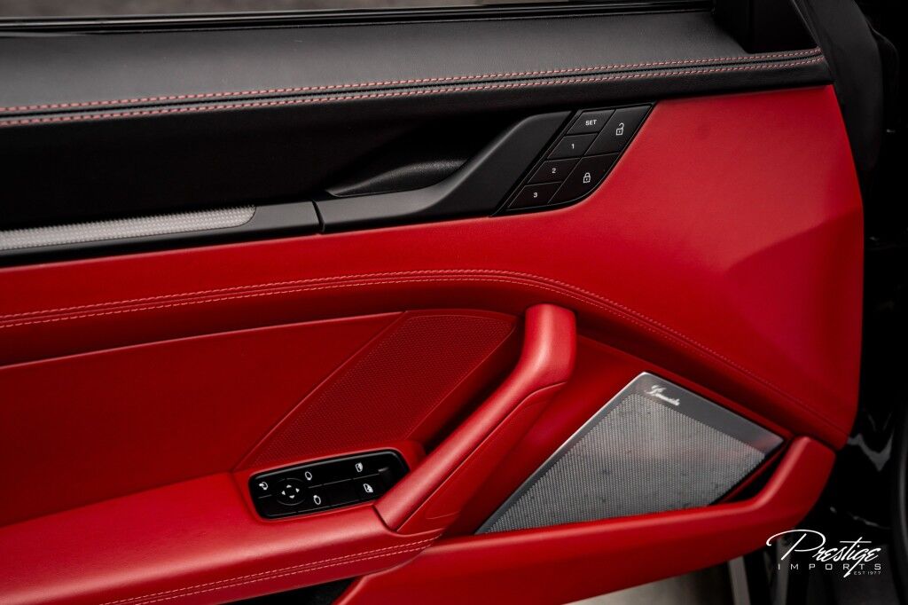 2022 Porsche 911 Targa 4 GTS North Miami Beach FL