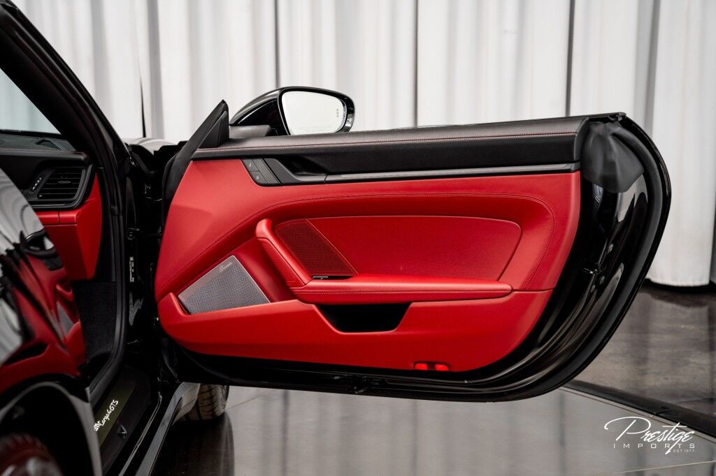 2022 Porsche 911 Targa 4 GTS North Miami Beach FL