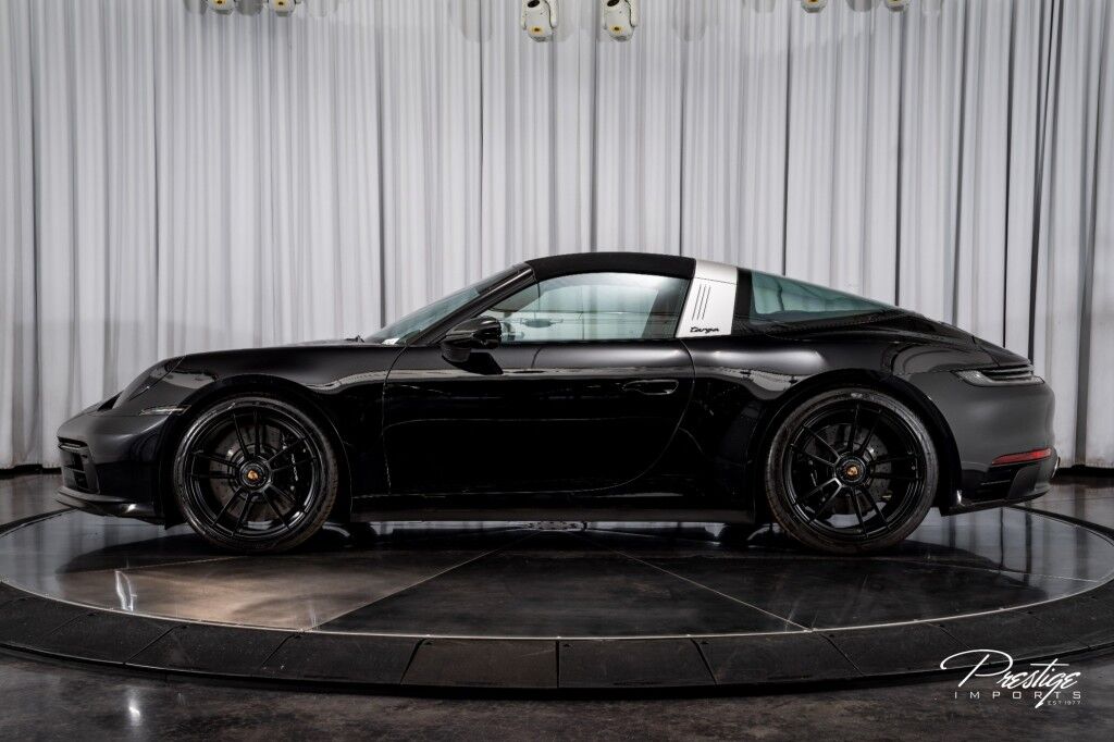 2022 Porsche 911 Targa 4 GTS North Miami Beach FL