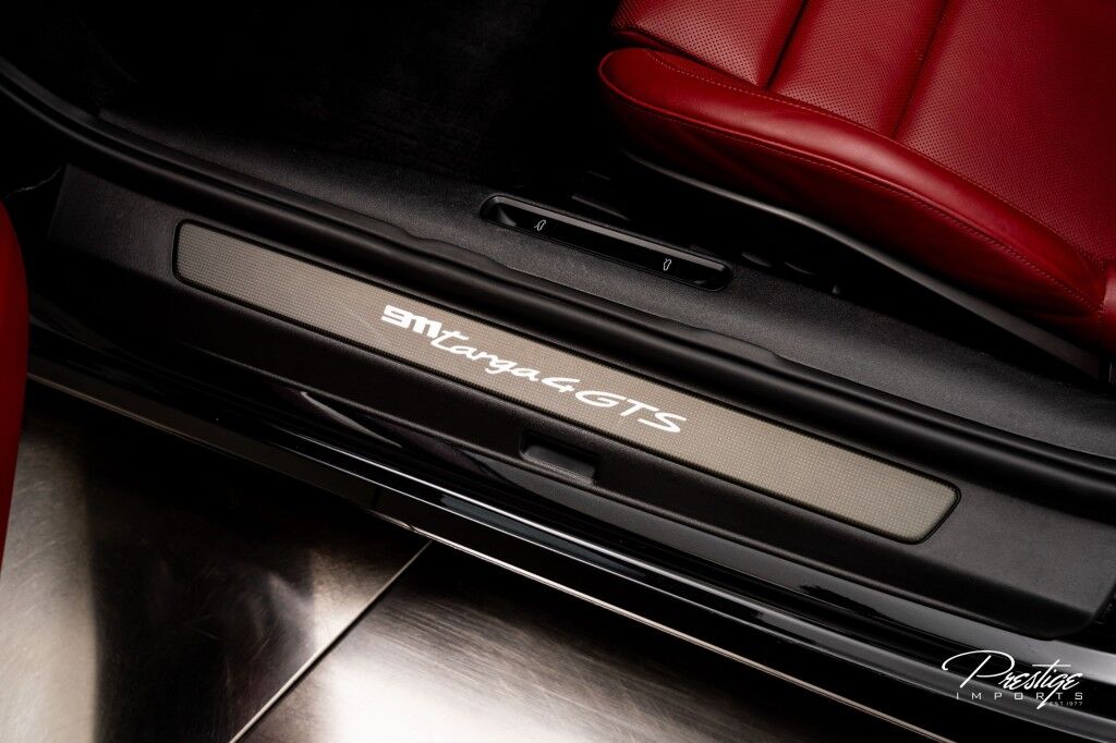 2022 Porsche 911 Targa 4 GTS North Miami Beach FL