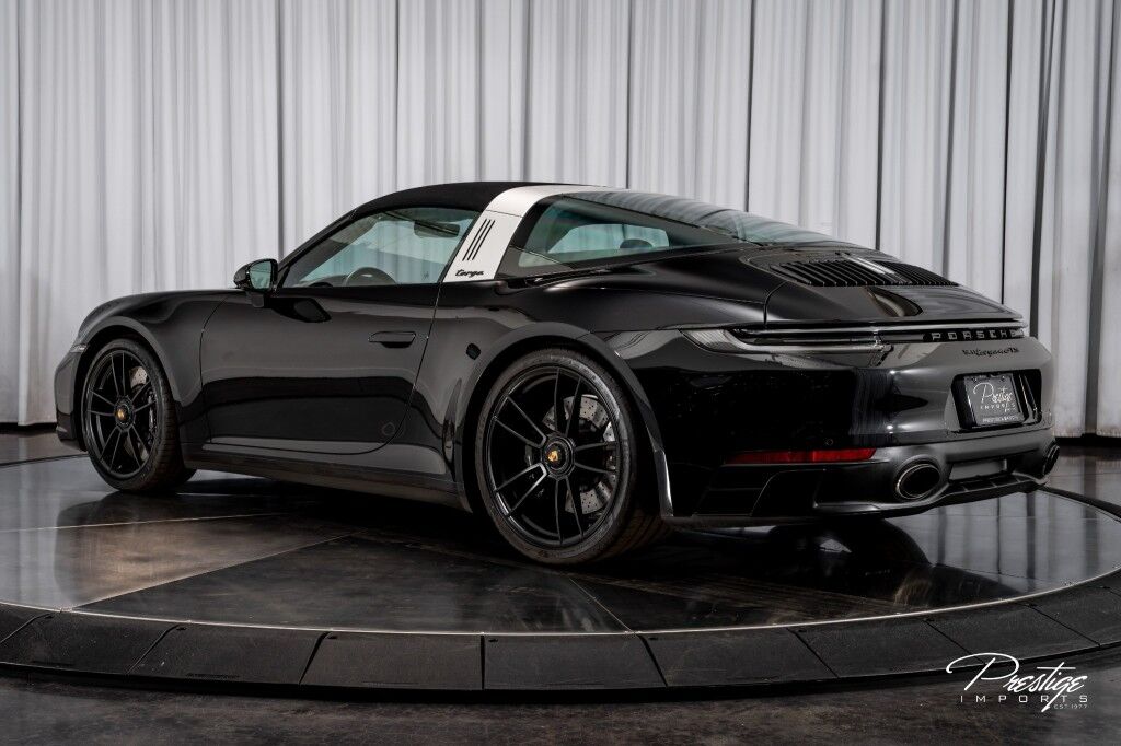 2022 Porsche 911 Targa 4 GTS North Miami Beach FL