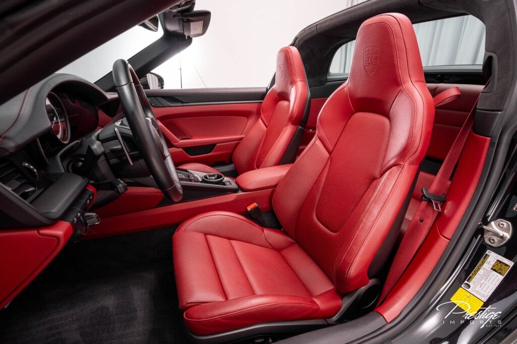 2022 Porsche 911 Targa 4 GTS North Miami Beach FL
