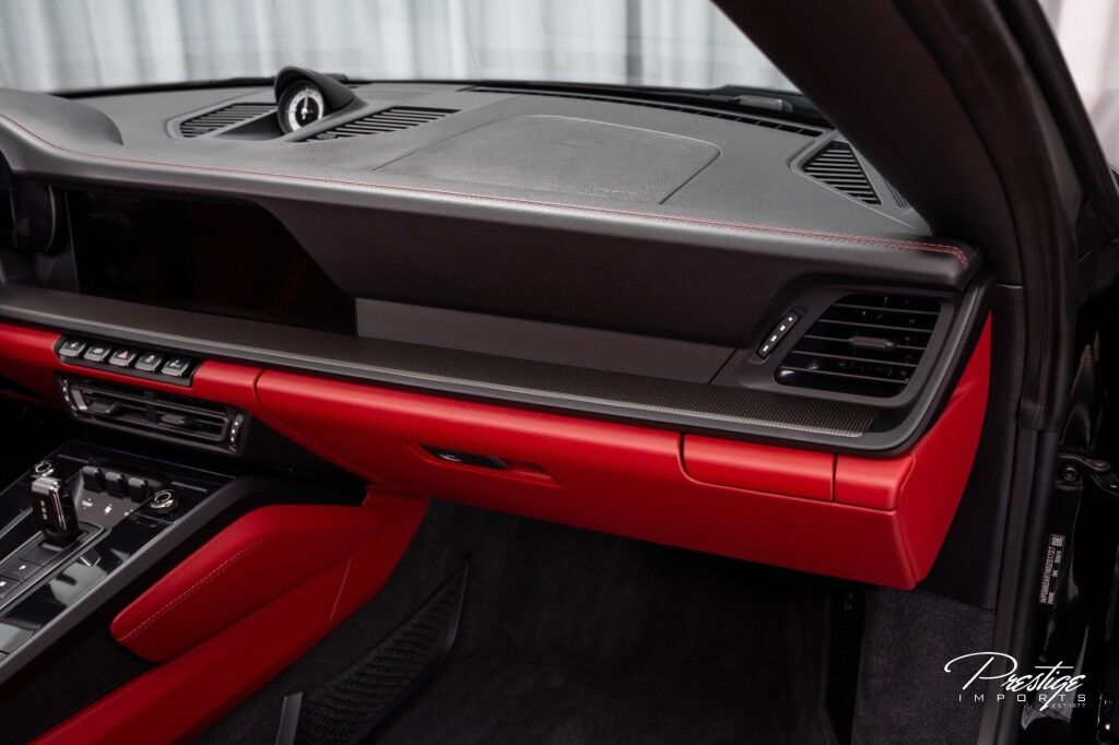 2022 Porsche 911 Targa 4 GTS North Miami Beach FL