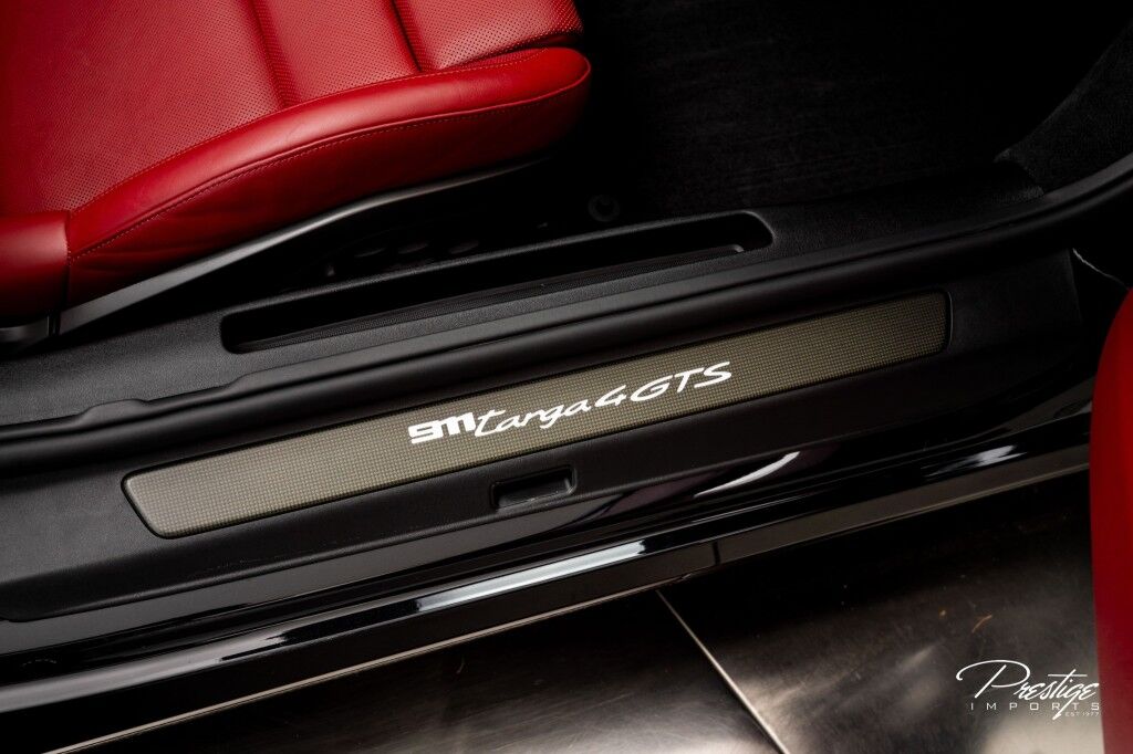 2022 Porsche 911 Targa 4 GTS North Miami Beach FL