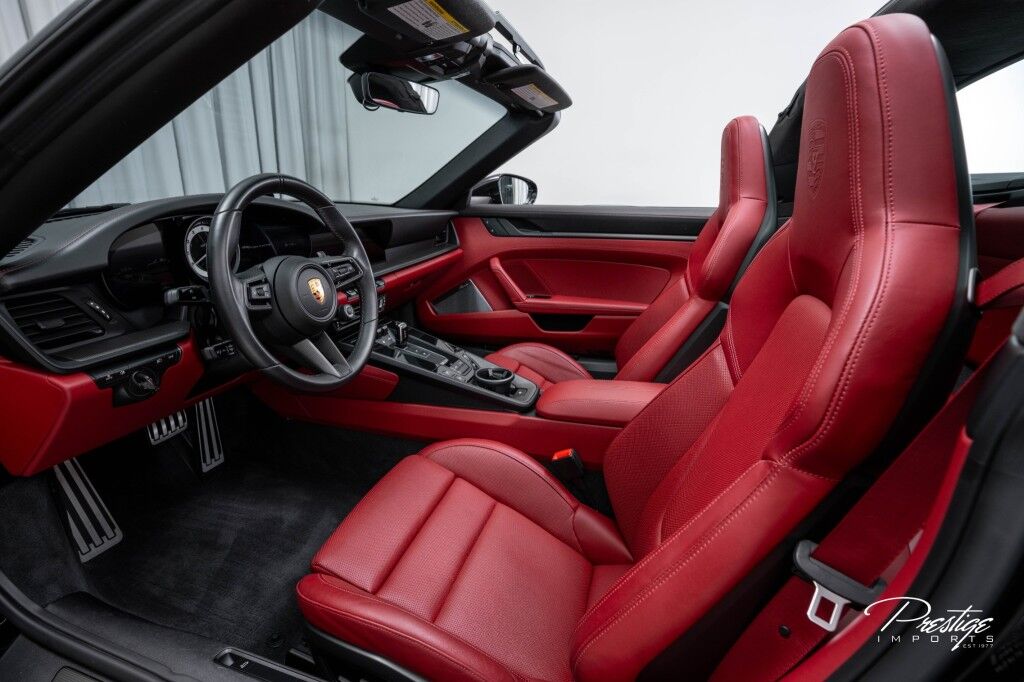 2022 Porsche 911 Targa 4 GTS North Miami Beach FL