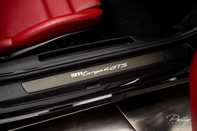 2022 Porsche 911 Targa 4 GTS North Miami Beach FL