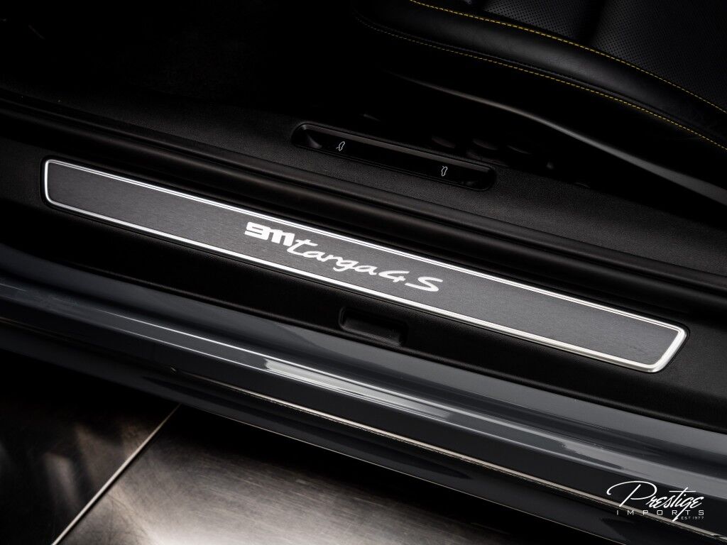 2022 Porsche 911 Targa 4S North Miami Beach FL