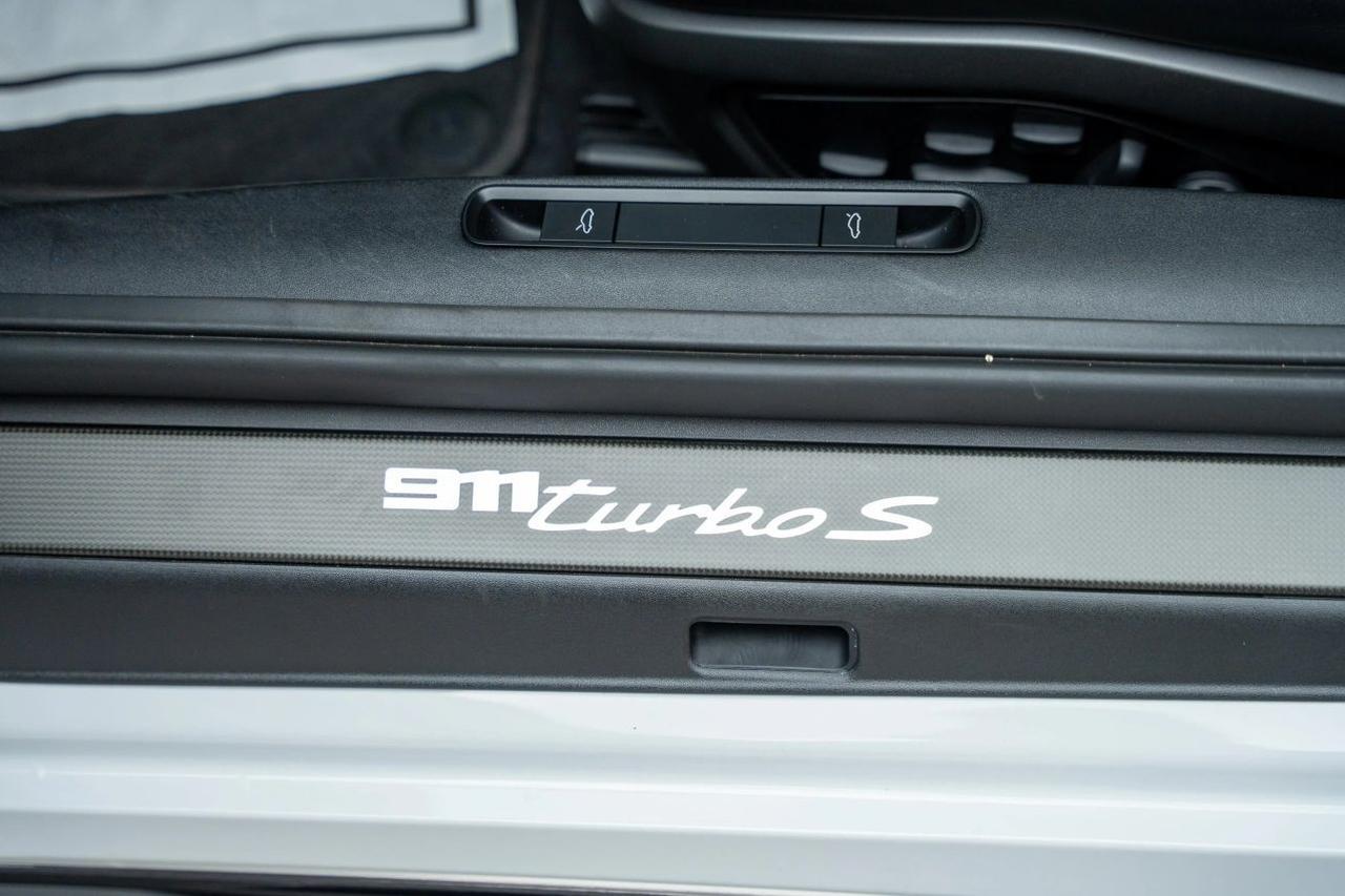 2022 Porsche 911 Turbo S Coupe 2D St. Louis MO