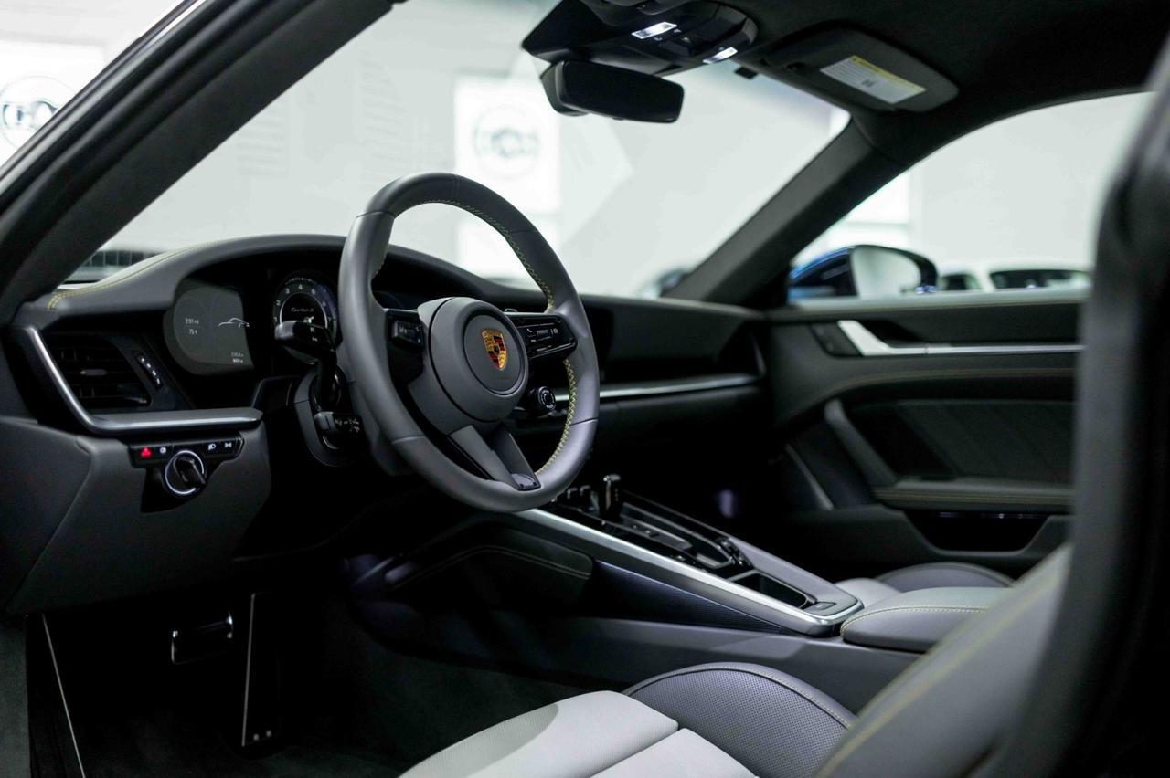 2022 Porsche 911 Turbo S