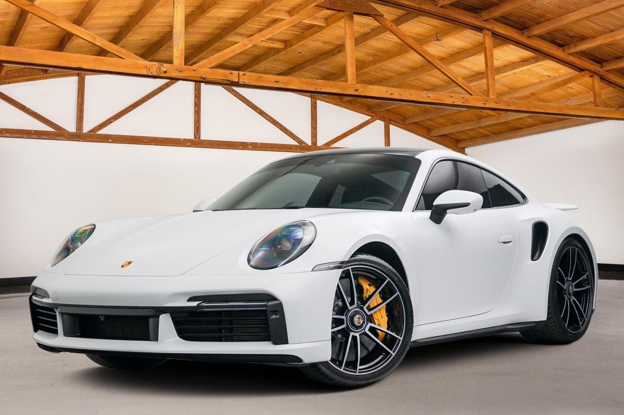 2022 Porsche 911 Turbo S