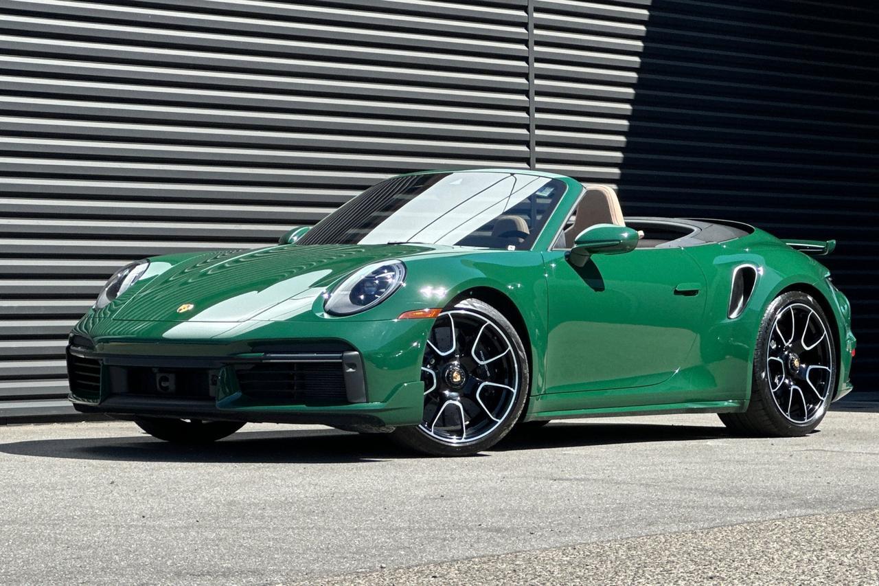 2022 Porsche 911 Turbo S