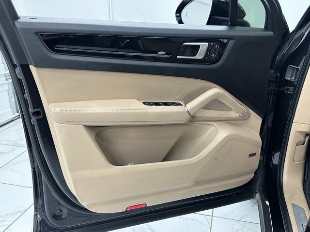 2022 Porsche Cayenne Newark DE