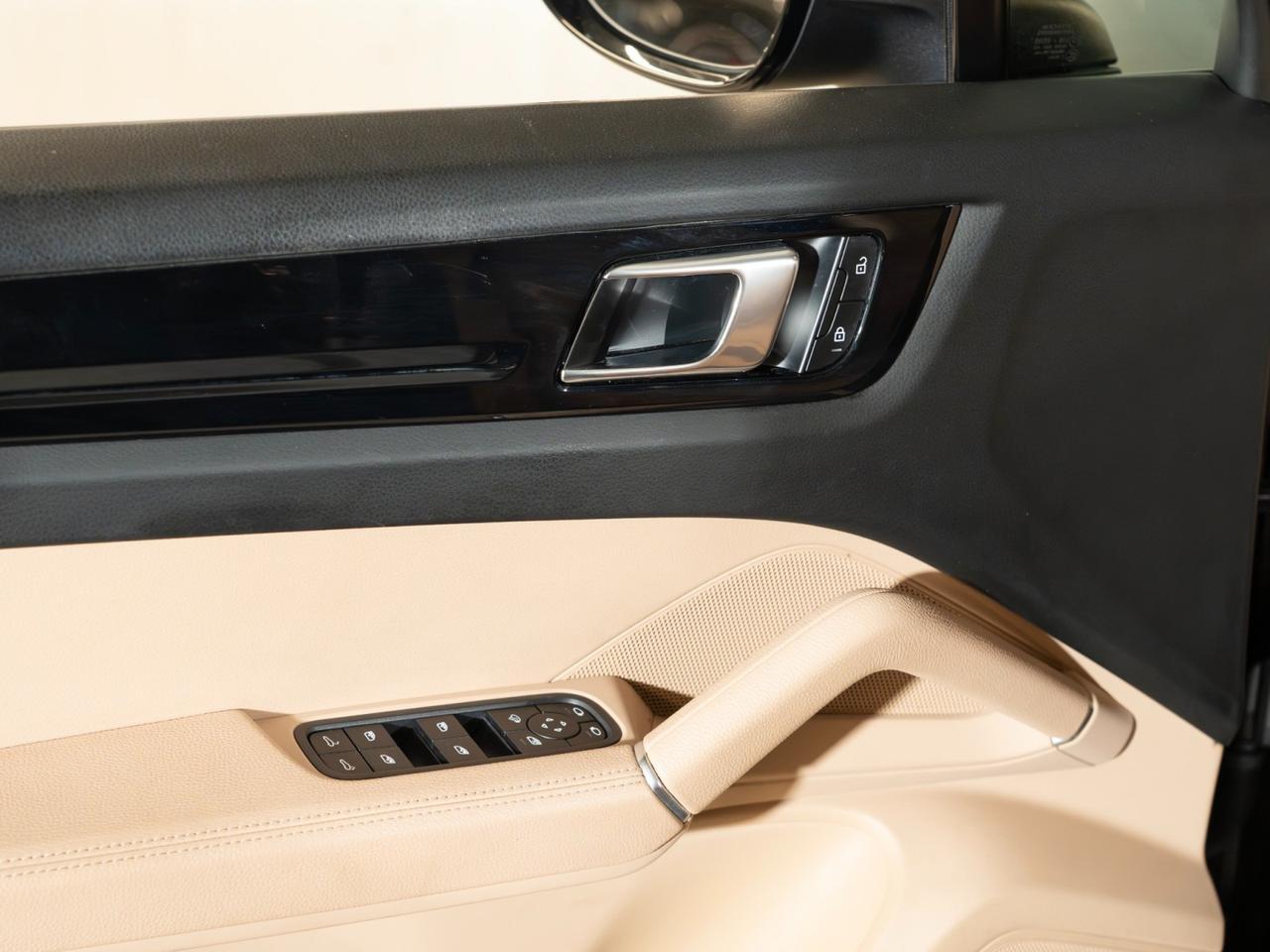 2022 Porsche Cayenne Pompano Beach FL