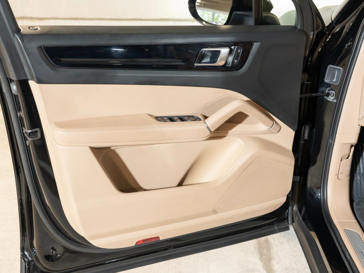 2022 Porsche Cayenne Pompano Beach FL
