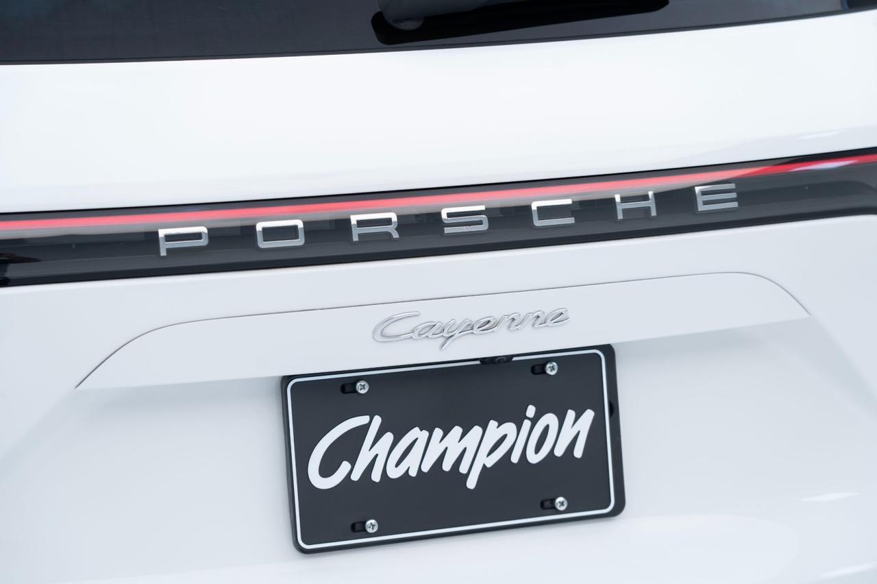 2022 Porsche Cayenne Pompano Beach FL