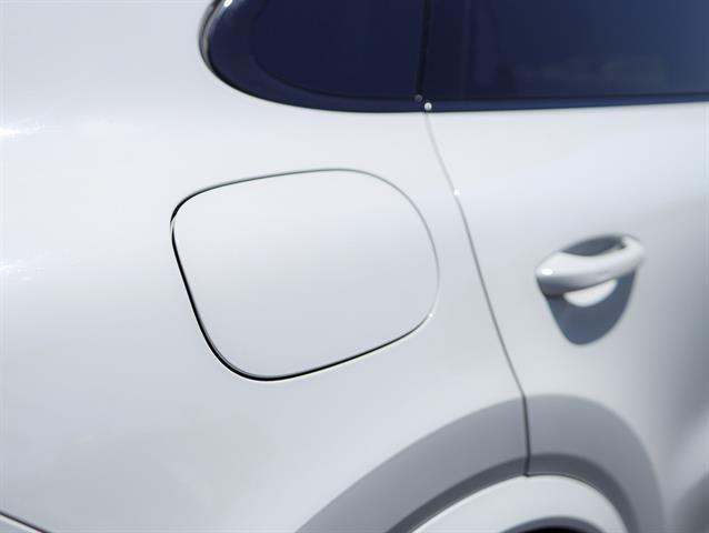 2022 Porsche Cayenne AWD Coupe Platinum Edition 4dr SUV Bakersfield CA