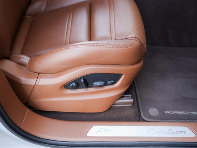 2022 Porsche Cayenne AWD Coupe Platinum Edition 4dr SUV Bakersfield CA