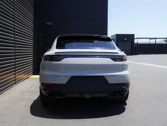 2022 Porsche Cayenne AWD Coupe Platinum Edition 4dr SUV Bakersfield CA