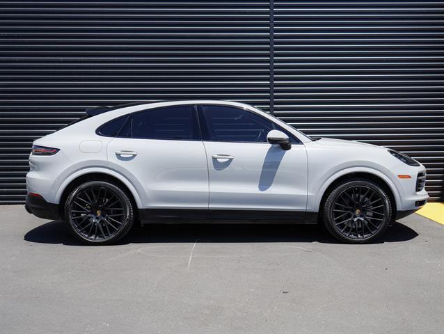 2022 Porsche Cayenne AWD Coupe Platinum Edition 4dr SUV Bakersfield CA