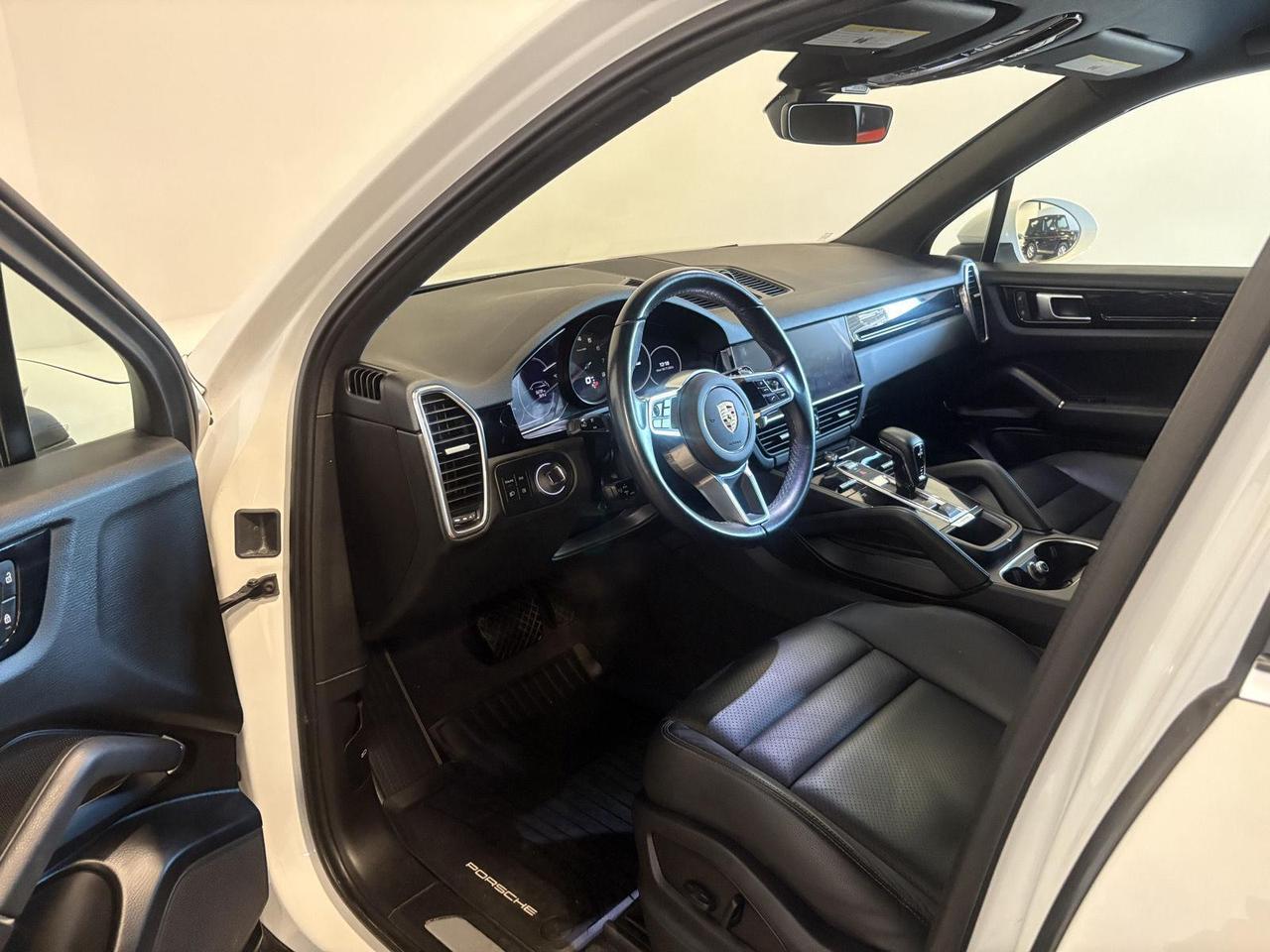 2022 Porsche Cayenne Base Parker CO