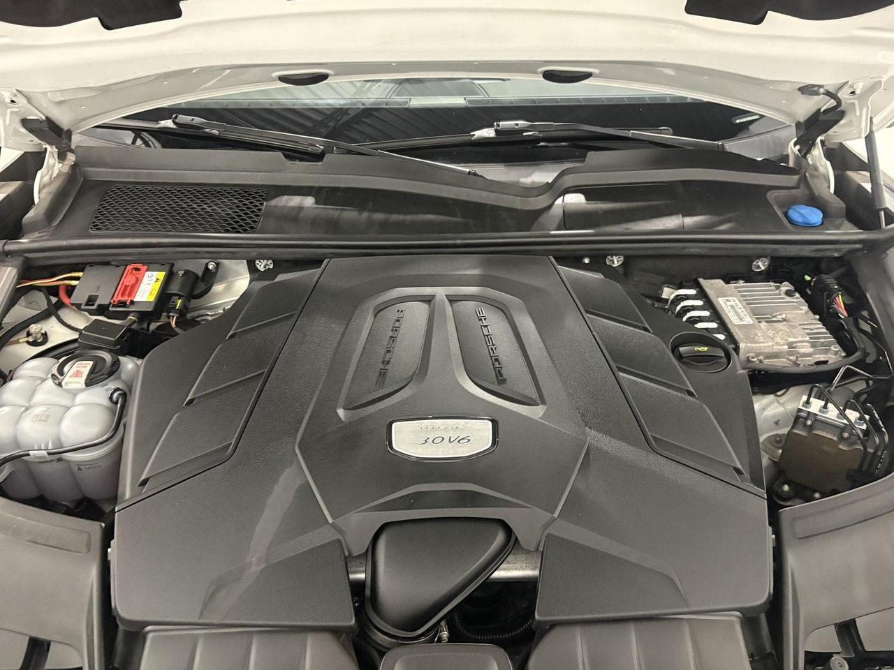 2022 Porsche Cayenne Base Parker CO