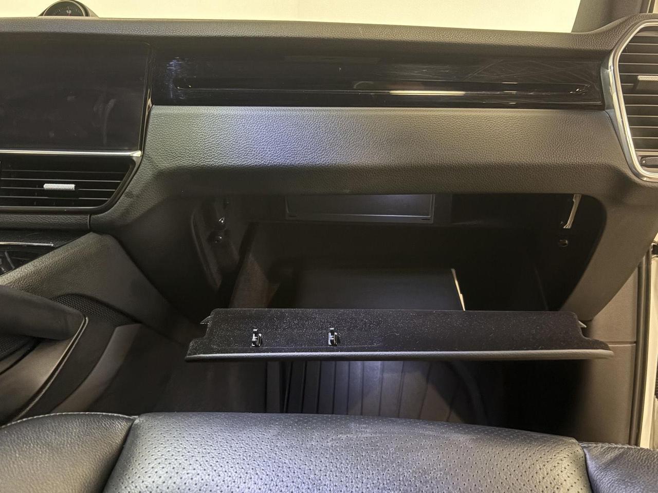2022 Porsche Cayenne Base Parker CO