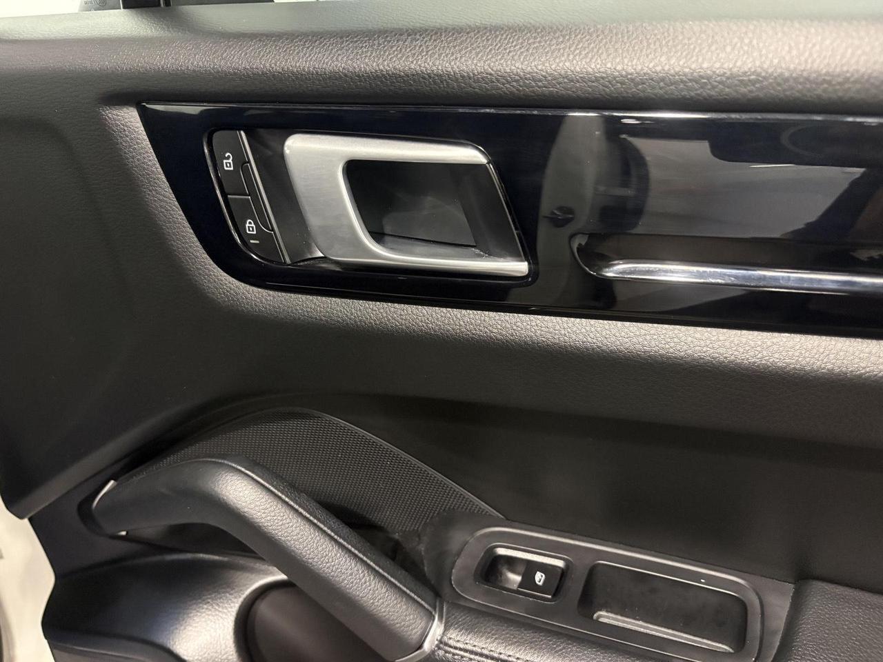 2022 Porsche Cayenne Base Parker CO