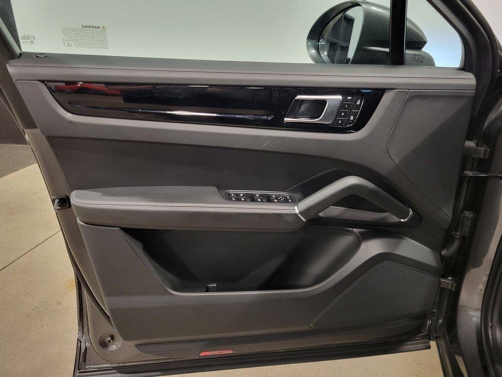 2022 Porsche Cayenne Base Parker CO