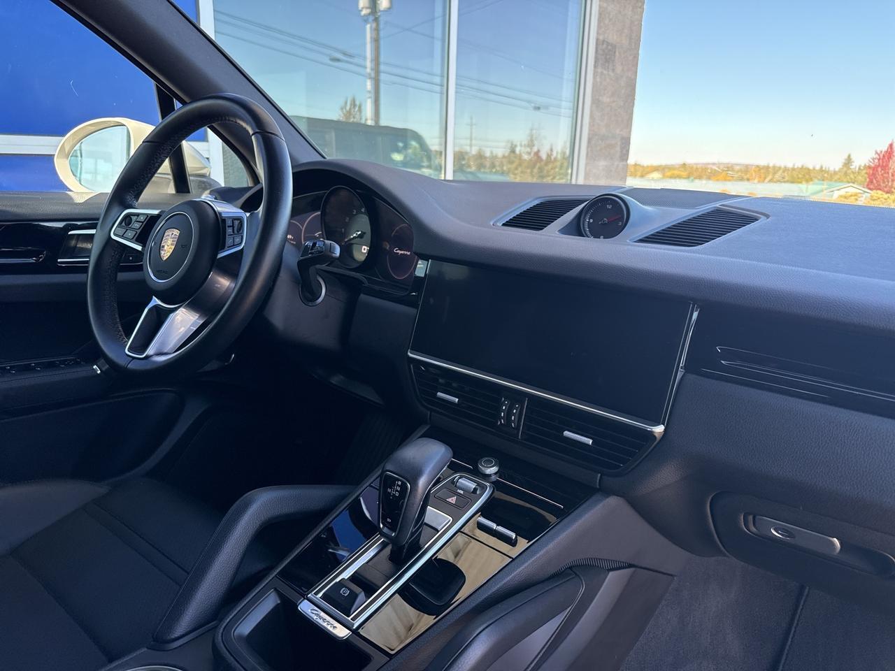 2022 Porsche Cayenne Base Bend OR