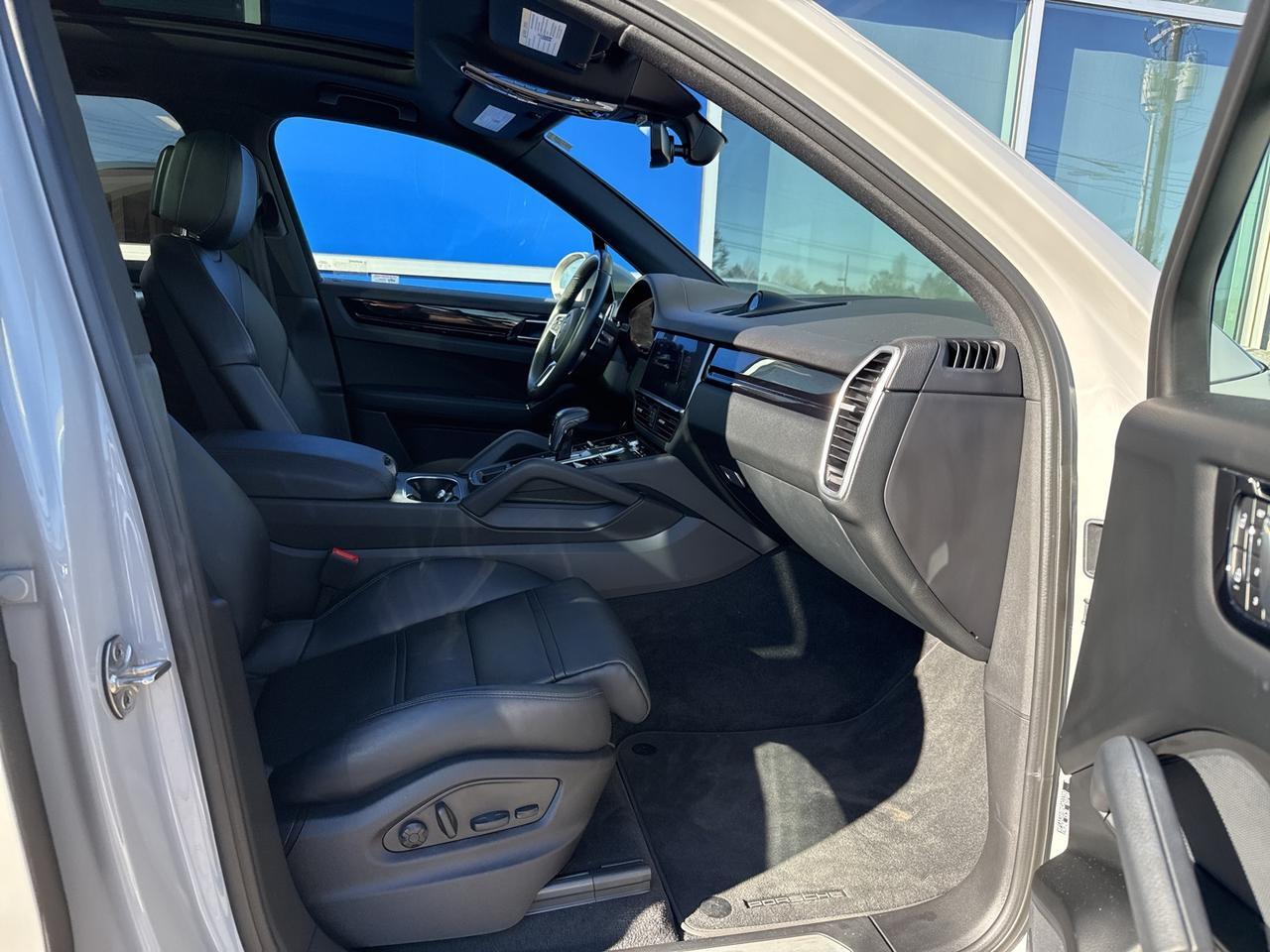 2022 Porsche Cayenne Base Bend OR