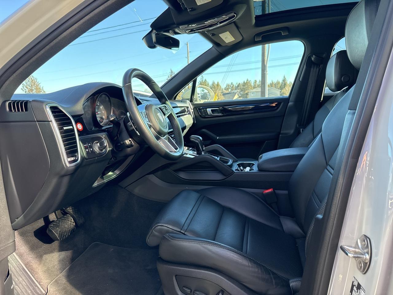 2022 Porsche Cayenne Base Bend OR