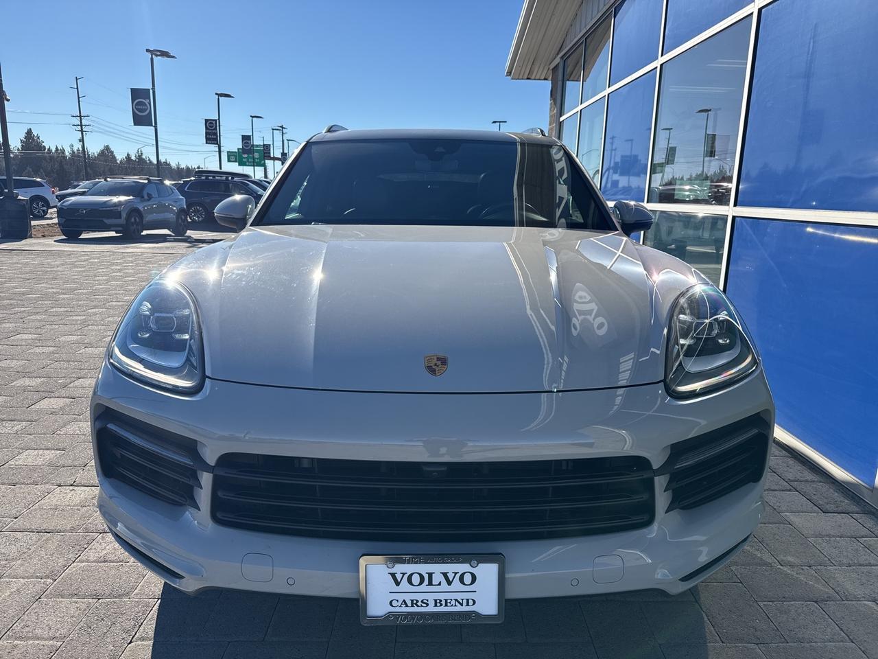 2022 Porsche Cayenne Base Bend OR