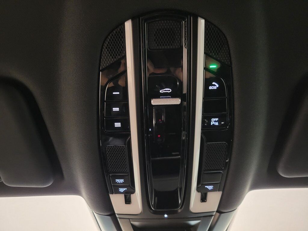 2022 Porsche Cayenne Coupe Base Parker CO
