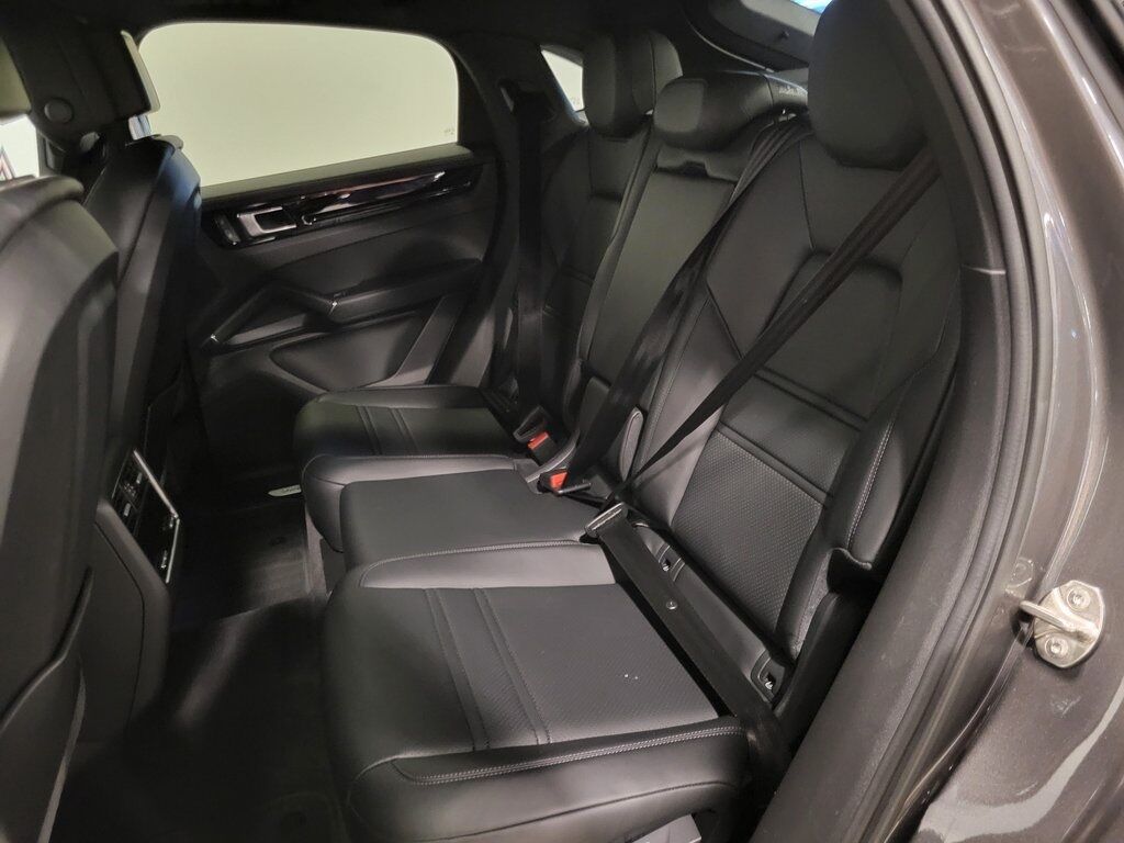 2022 Porsche Cayenne Coupe Base Parker CO