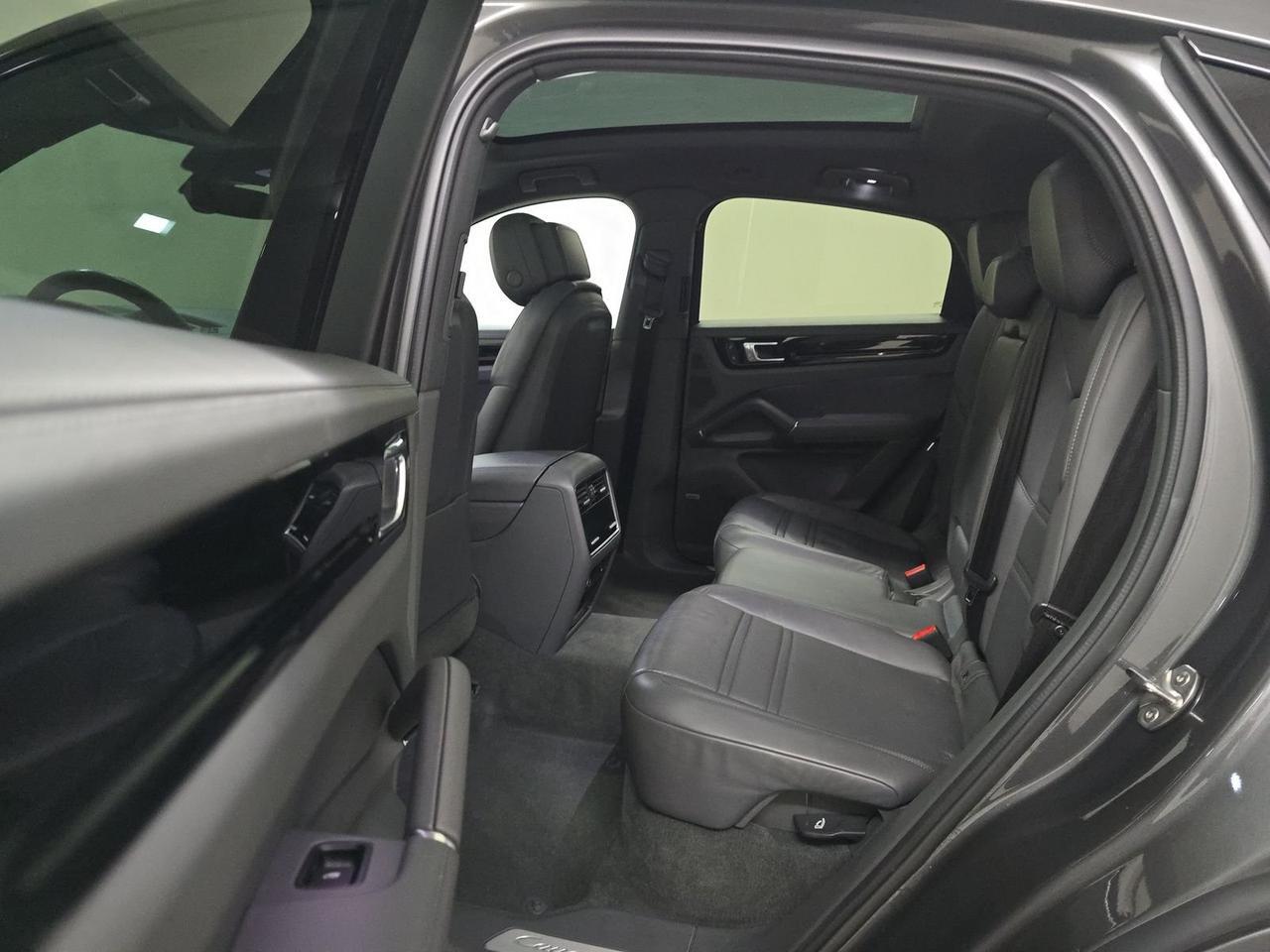 2022 Porsche Cayenne Coupe Massage Seats Adaptive Cruise Portland OR