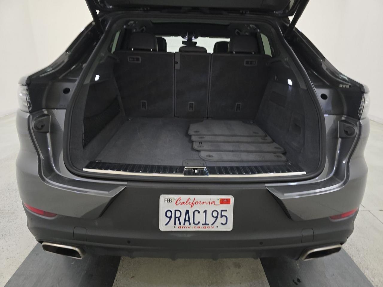 2022 Porsche Cayenne Coupe Massage Seats Adaptive Cruise Portland OR