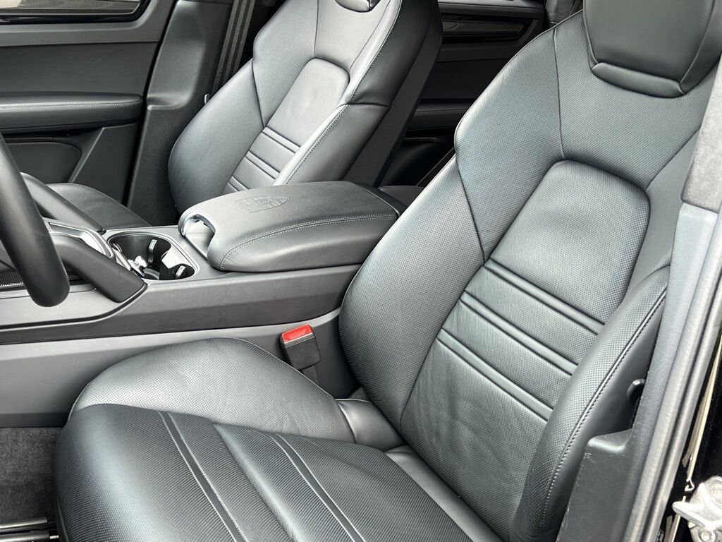 2022 Porsche Cayenne Coupe Turbo GT Indianapolis IN