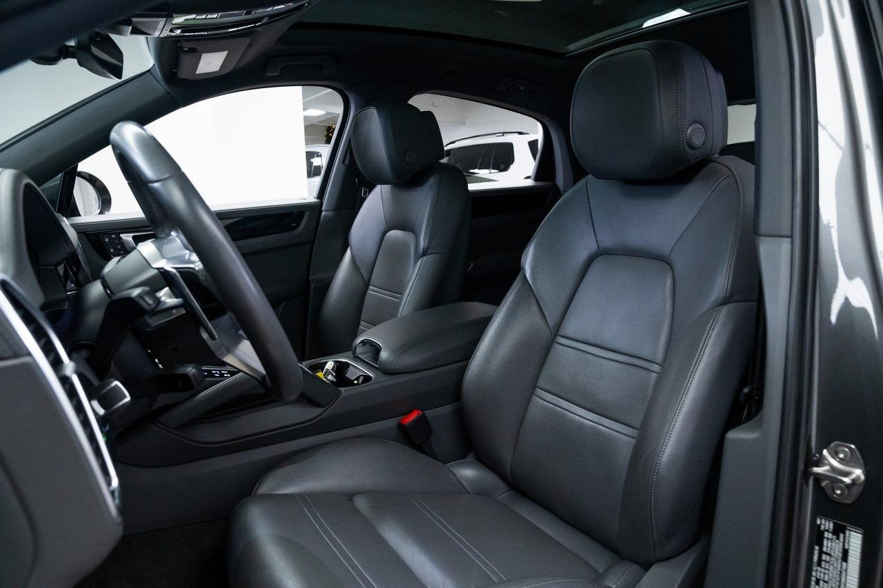 2022 Porsche Cayenne Coupe Vented Seats Premium Package Plus Portland OR