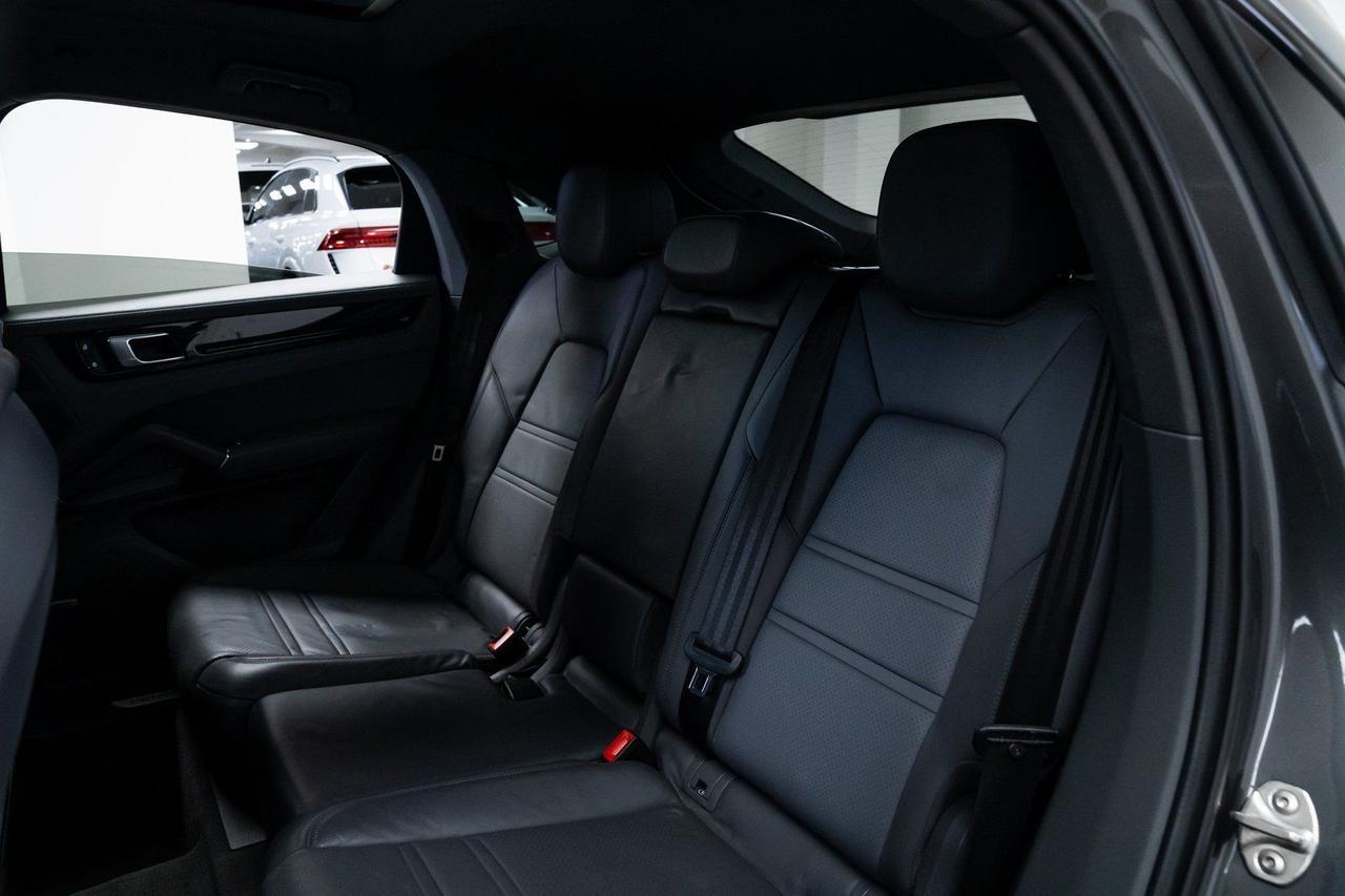 2022 Porsche Cayenne Coupe Vented Seats Premium Package Plus Portland OR