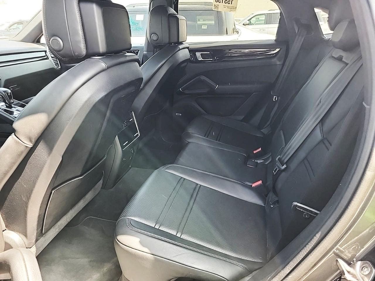 2022 Porsche Cayenne Coupe Ventilated Seats Comfort Access Portland OR