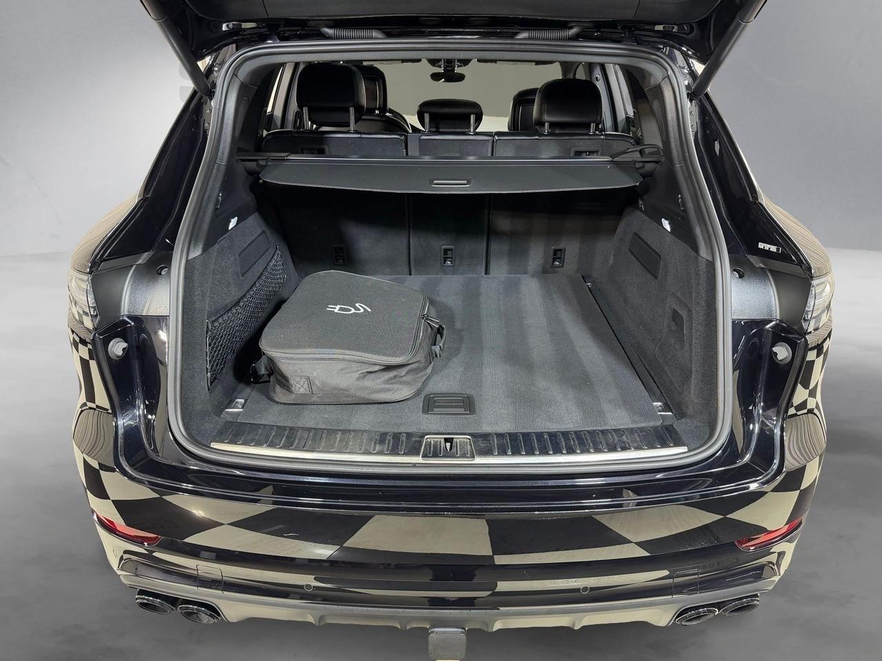 2022 Porsche Cayenne E-Hybrid AWD Annapolis MD