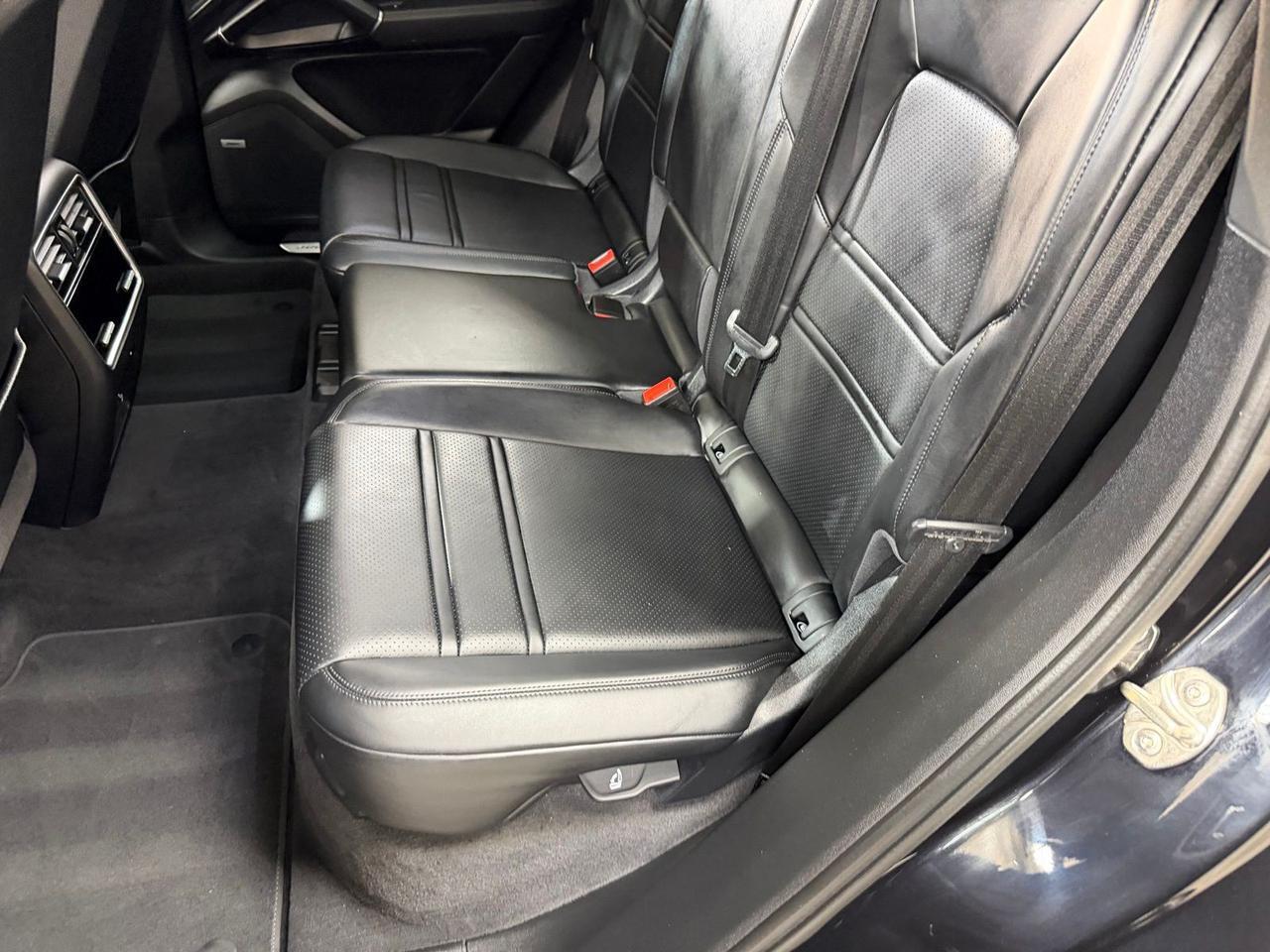 2022 Porsche Cayenne E-Hybrid AWD Annapolis MD