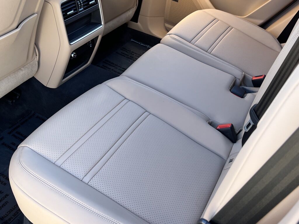 2022 Porsche Cayenne E-Hybrid Base Indianapolis IN