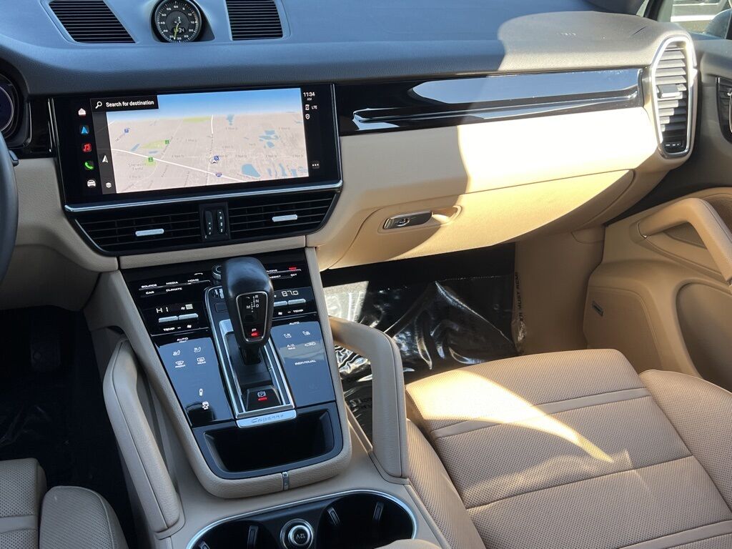 2022 Porsche Cayenne E-Hybrid Base Indianapolis IN