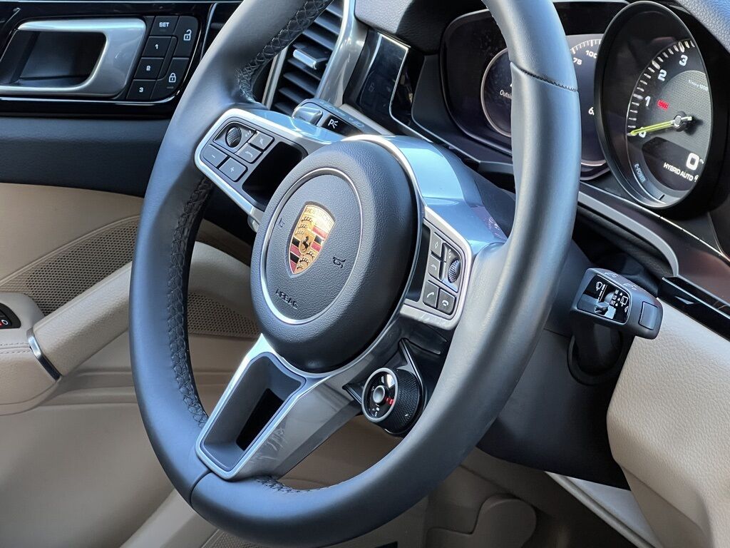 2022 Porsche Cayenne E-Hybrid Base Indianapolis IN