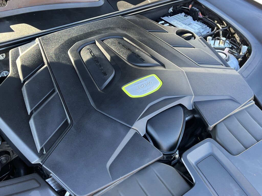 2022 Porsche Cayenne E-Hybrid Base Indianapolis IN