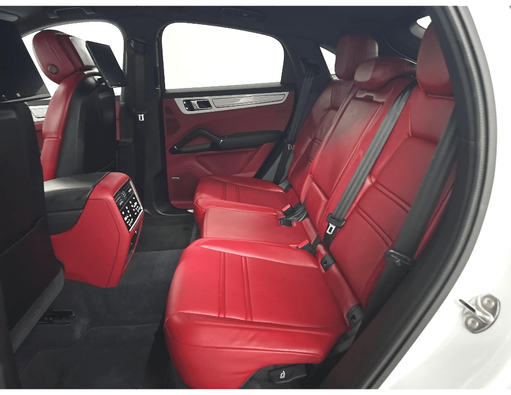 2022 Porsche Cayenne E-Hybrid Coupe Sportdesign Package Rear Seat Entertainment Portland OR