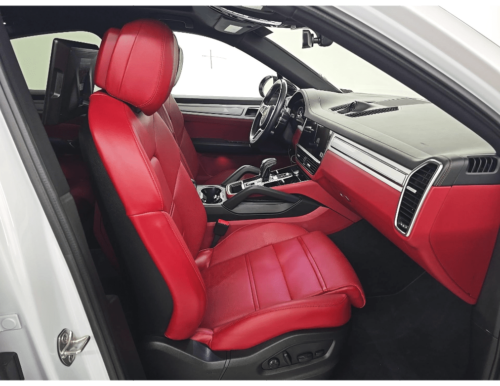 2022 Porsche Cayenne E-Hybrid Coupe Sportdesign Package Rear Seat Entertainment Portland OR